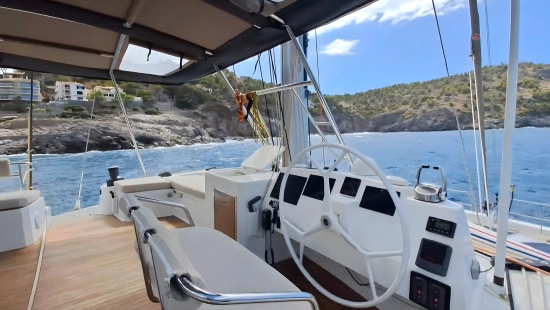 Chantier Catana Bali 5.4 usado à venda