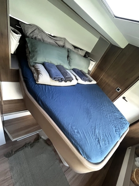 Chantier Catana Bali 5.4 usado à venda