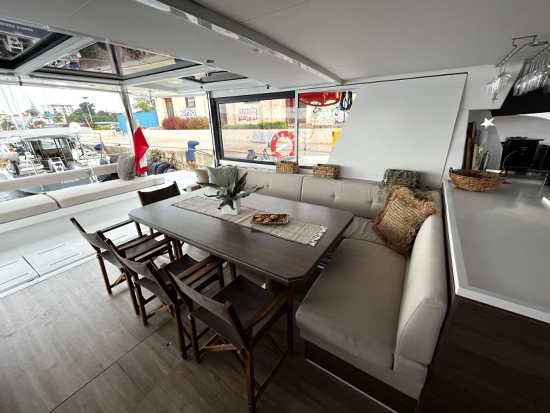 Chantier Catana Bali 5.4 usado à venda