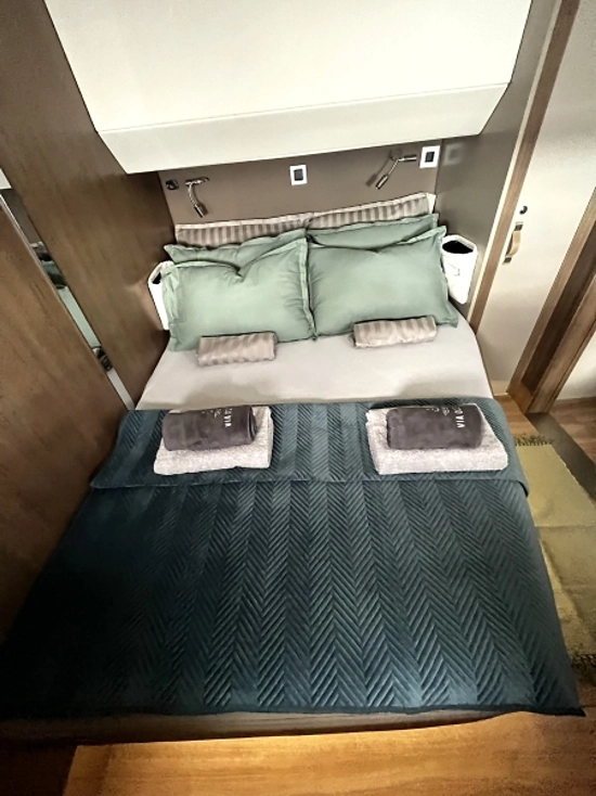 Chantier Catana Bali 5.4 usado à venda