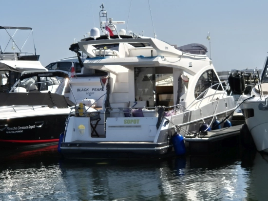 Galeon 290 Fly usado à venda