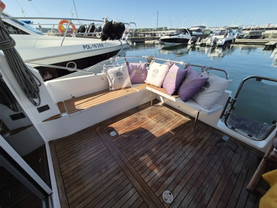 Galeon 290 Fly usado à venda