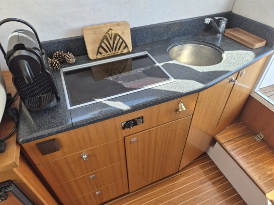 Galeon 290 Fly usado à venda