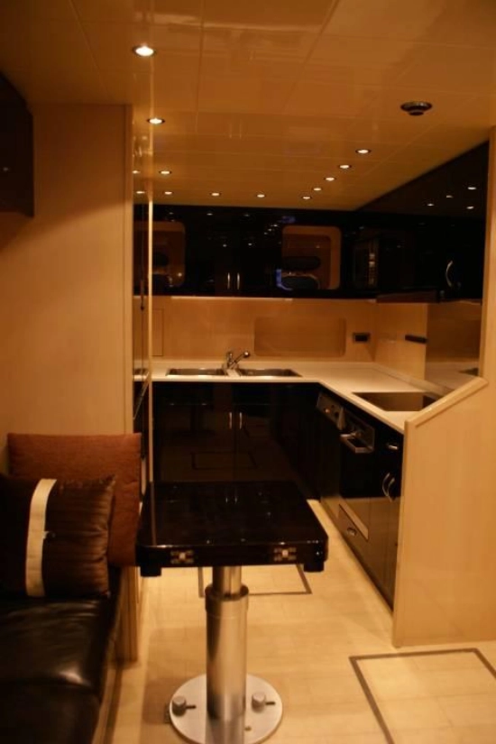 Overmarine Group Mangusta 92 de segunda mano en venta