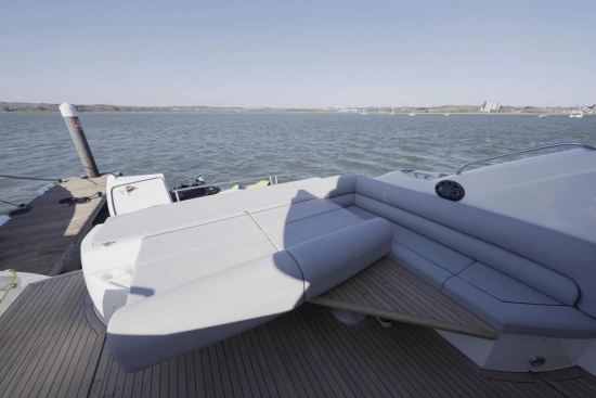Sunseeker Predator 62 usata in vendita