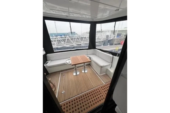 Beneteau Antares 12 Flybridge de segunda mano en venta
