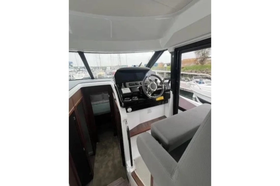 Beneteau Antares 12 Flybridge de segunda mano en venta