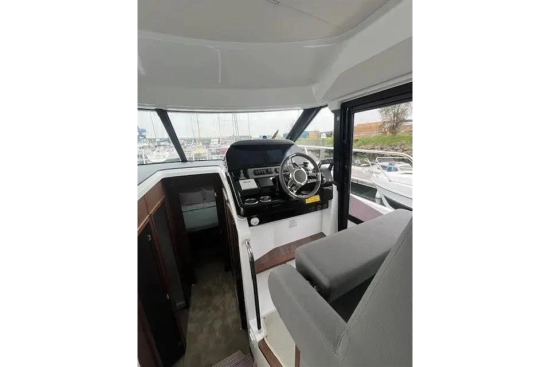 Beneteau Antares 12 Flybridge de segunda mano en venta