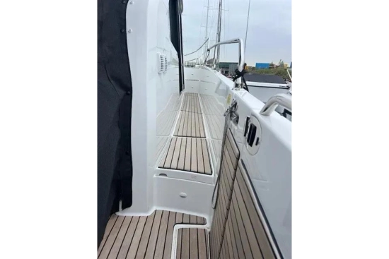 Beneteau Antares 12 Flybridge de segunda mano en venta