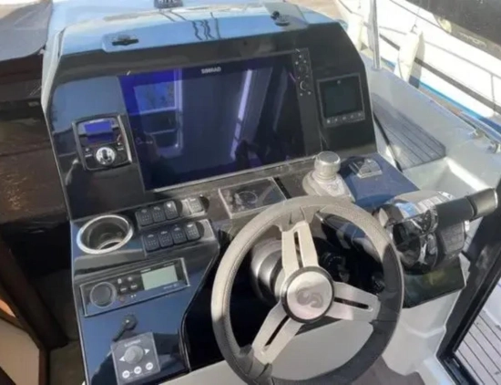 Beneteau Antares 11 Coupe usado à venda
