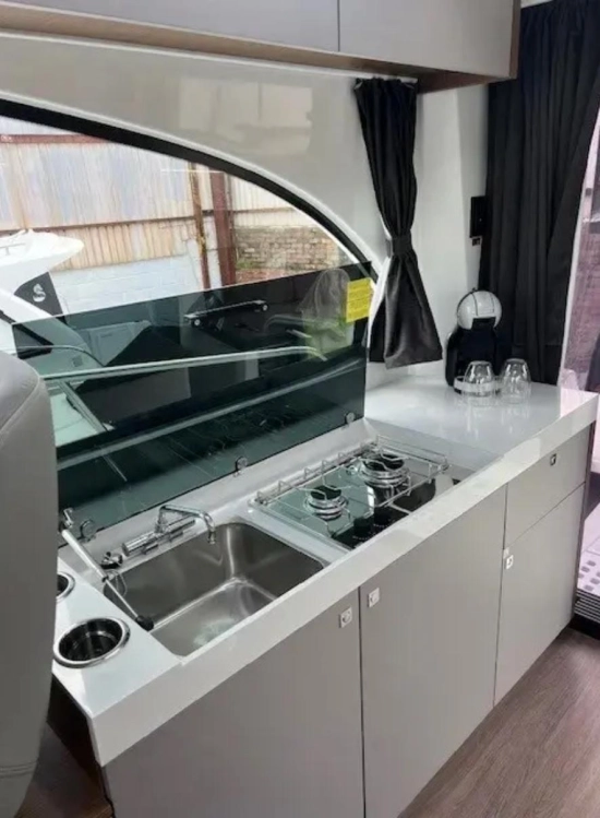 Beneteau Antares 11 Coupe usado à venda