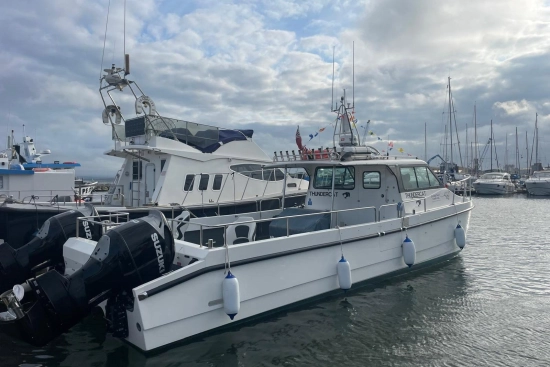 Cheetah Marine 11.2 m Series usata in vendita