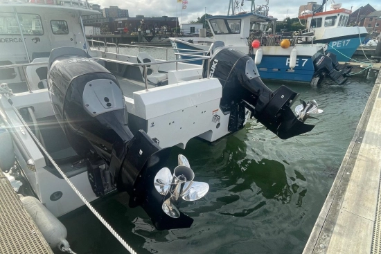 Cheetah Marine 11.2 m Series usata in vendita