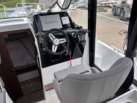 Beneteau Antares 9 usata in vendita
