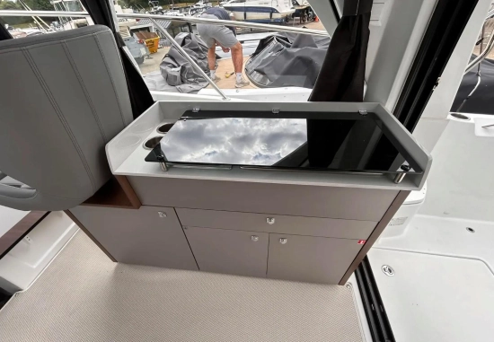 Beneteau Antares 9 usata in vendita
