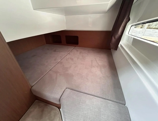Beneteau Antares 9 usata in vendita