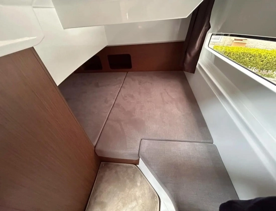 Beneteau Antares 9 usata in vendita