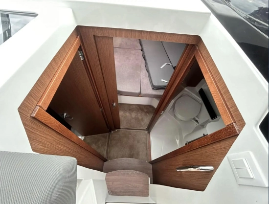 Beneteau Antares 9 usata in vendita