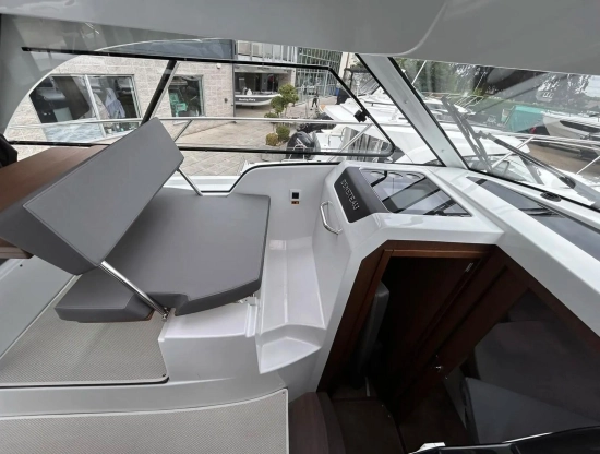 Beneteau Antares 9 usata in vendita