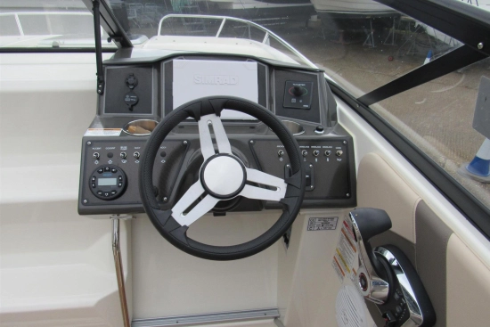 Bayliner VR6 Cuddy usata in vendita
