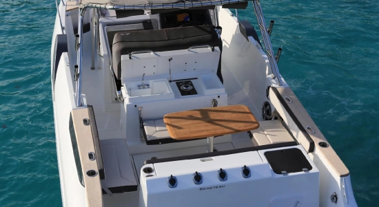 Beneteau Flyer 8.8 SPACEdeck usata in vendita