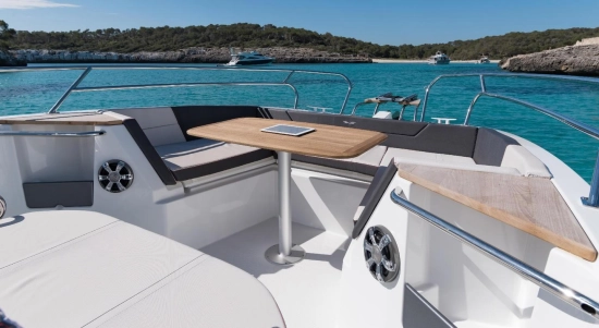 Beneteau Flyer 8.8 SPACEdeck usata in vendita