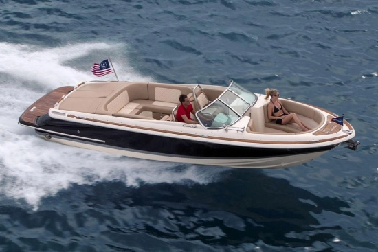 Chris Craft Launch 25 usado à venda
