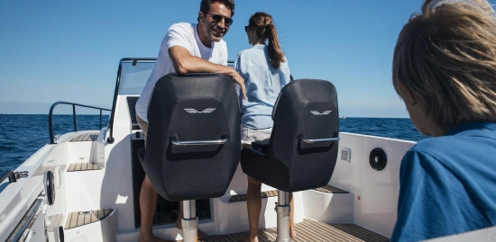 Beneteau Flyer 8 SUNdeck usata in vendita