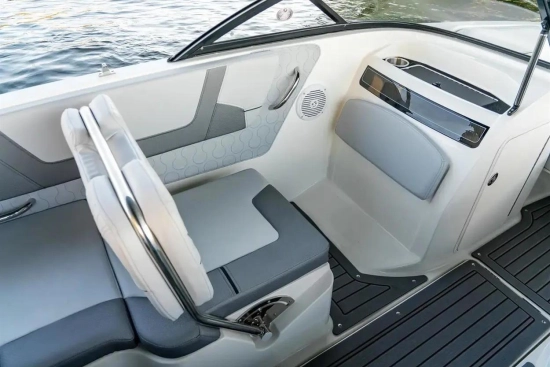 Bayliner VR5 de segunda mano en venta