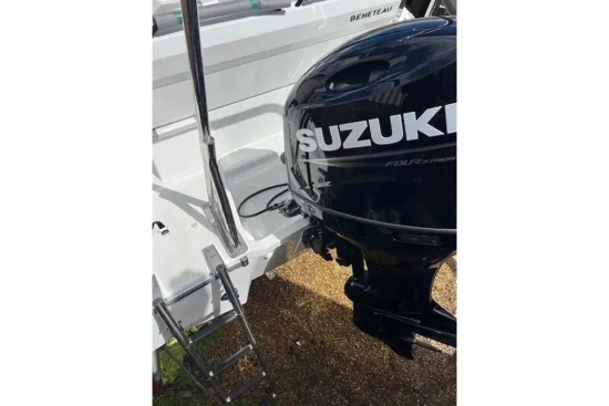 Beneteau Flyer 7 Spacedeck de segunda mano en venta