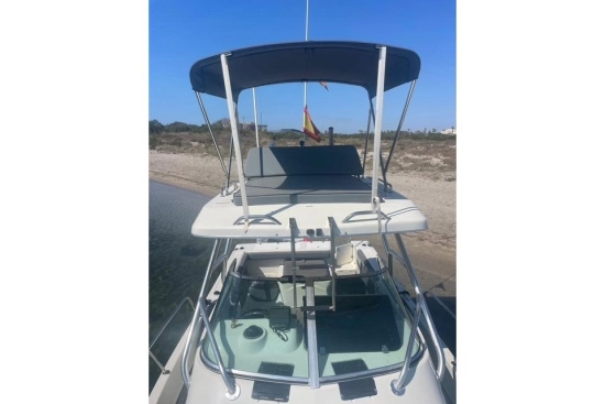 Caravelle Sea Hawk 230 Walk Around usata in vendita