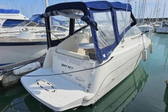 Maxum 2400 SCR usado à venda