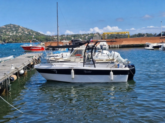 SG BOAT SRLS SG BOATS AQUABAT AQUAFISH 550 usata in vendita