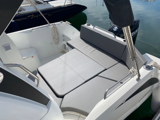 Beneteau Antares 7 OB de segunda mano en venta