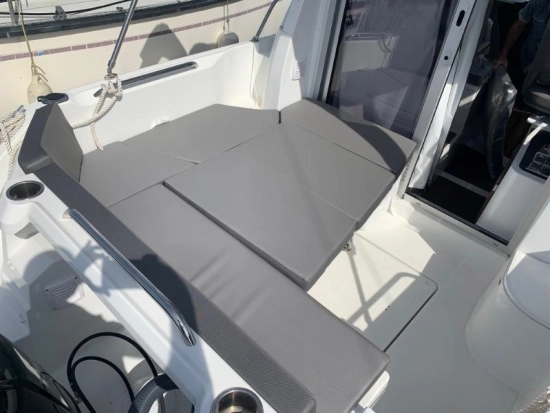 Beneteau Antares 7 OB de segunda mano en venta