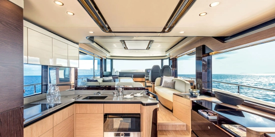 Absolute Navetta 52 usado à venda