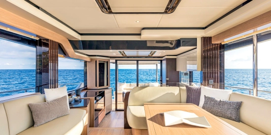 Absolute Navetta 52 usado à venda