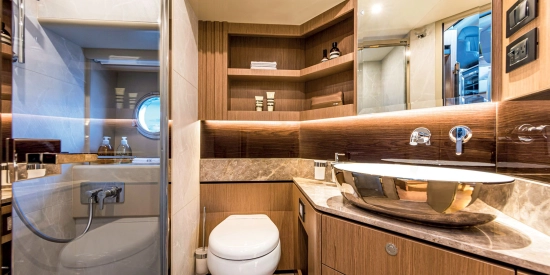 Absolute Navetta 52 usado à venda