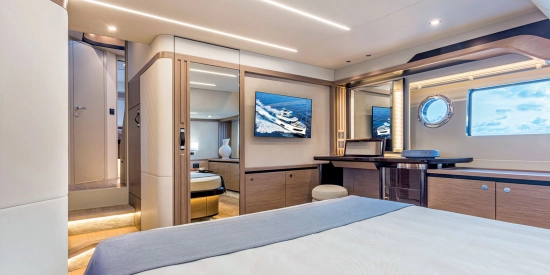 Absolute Navetta 52 usado à venda