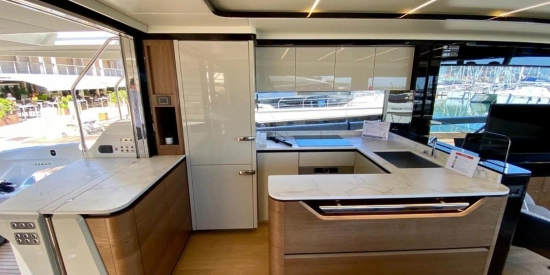 Absolute Navetta 64 usado à venda
