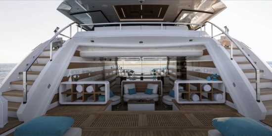 Mangusta Oceano 43 usado à venda