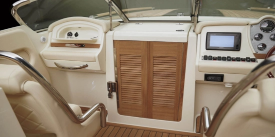 Chris Craft Corsair 34 usado à venda