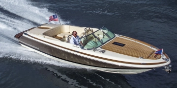 Chris Craft Corsair 27 usado à venda