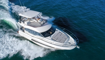 Prestige 460 Fly usado à venda