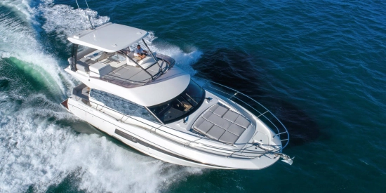 Prestige 460 Fly usado à venda