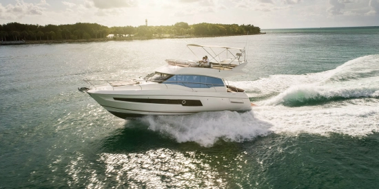 Prestige 460 Fly usado à venda