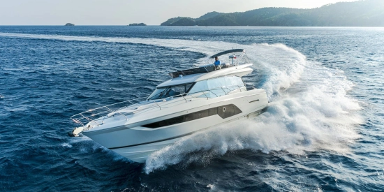 Prestige 590 Fly usata in vendita