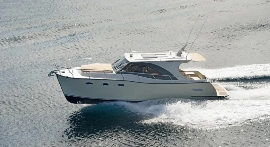 Altima Seasky 37 nuevo en venta