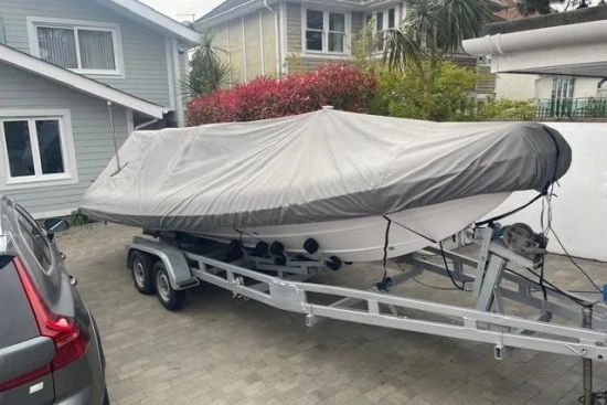 Scorpion AD68 RIB usata in vendita