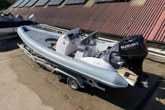 Scorpion AD68 RIB usata in vendita